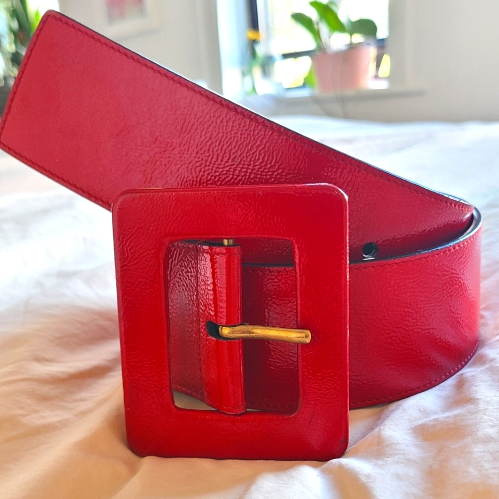 NWOT YSL Y2K Tom Ford Era Red Patent Statement Belt - OSFA